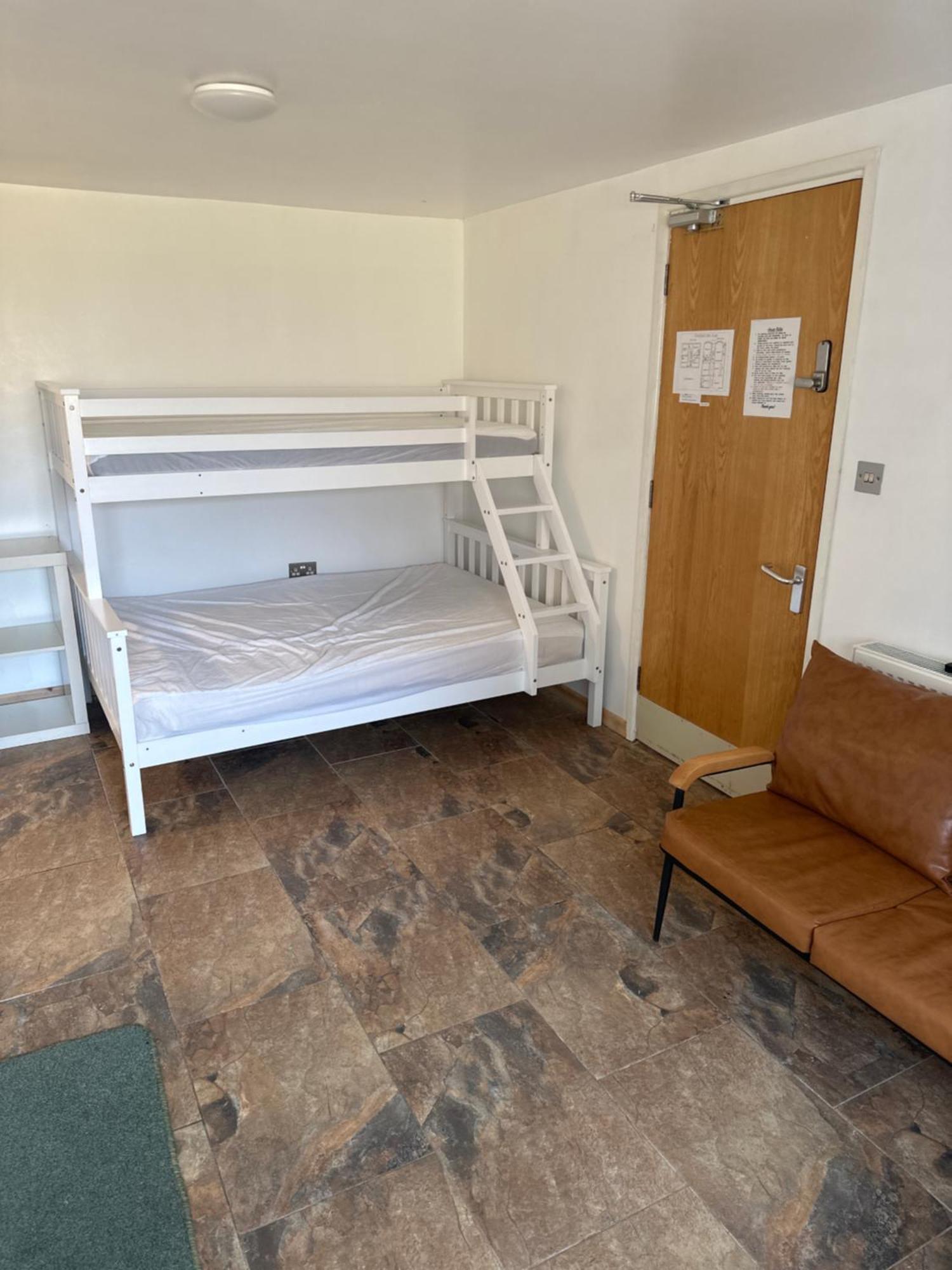 מלון Warmley Barrs Court Beds מראה חיצוני תמונה